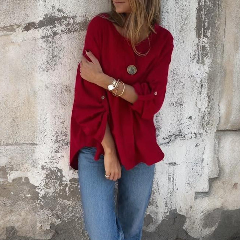 Vrouwenblouse in relaxed model met opgestroopte mouwen